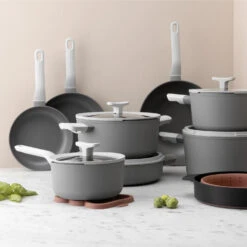 Berghoff Leo Kookpan Met Deksel Shadow 24 Cm -Keukengerei Winkel 101 0168 5 1 1