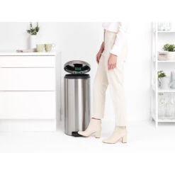Brabantia Newicon Pedaalemmer 30 L Mat Staal 11 Brabantia Newicon Pedaalemmer 30 L Mat Staal -Keukengerei Winkel 102 1822 4 1