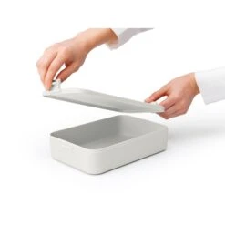 Brabantia Make & Take Lunchbox Groot Lichtgrijs -Keukengerei Winkel 102 3121 3 1