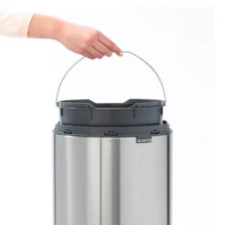 Brabantia Touch Bin Afvalemmer 30 L Mat Staal 12 Brabantia Touch Bin Afvalemmer 30 L Mat Staal -Keukengerei Winkel 102 5462 4 1