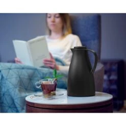 Leifheit Harmonic Isoleerkan 1.0 L Zwart 11 Leifheit Harmonic Isoleerkan 1.0 L Zwart -Keukengerei Winkel 102 8541 5 1