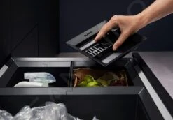 Blanco Flexon II - Inbouw Afvalemmer, Met Scheidingswand, Inhoud 42 L 526644 -Keukengerei Winkel 81813f381a3d5326202d958b